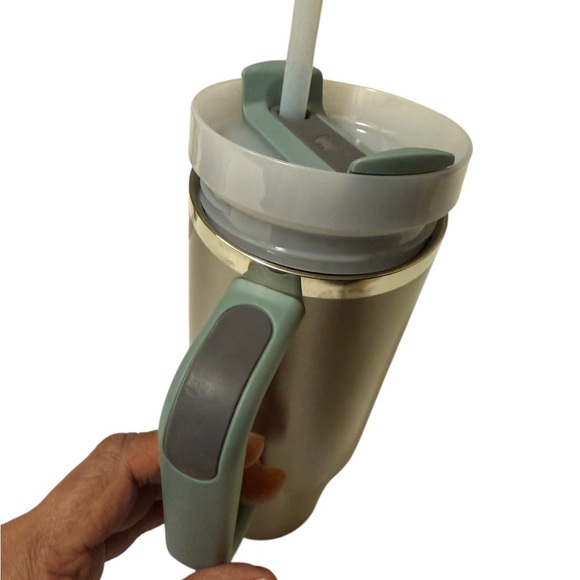 Stanley 30 OZ Stainless Steel Tumbler with Handle - Picture 3 of 8